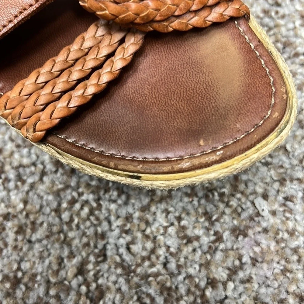 Aldo Tan Cognac Braided Vegan Leather Crisscross Keyhole Wedge Size 38 US 7.5